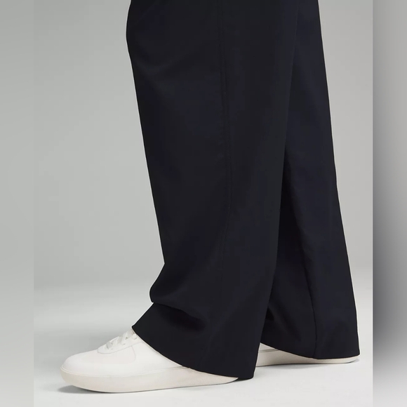 Lululemon Pleat-Front High-Rise Trouser Regular True Navy Sz 10 - Picture 7 of 13